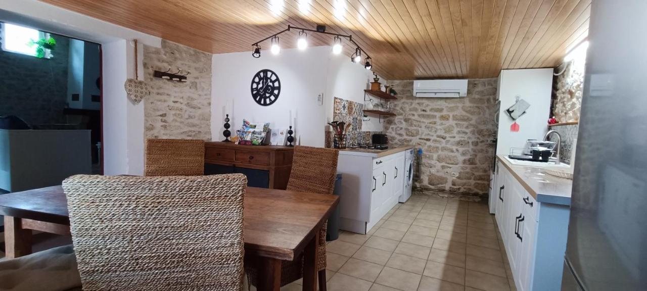 Gîte Maelga Cartelegue Exterior foto